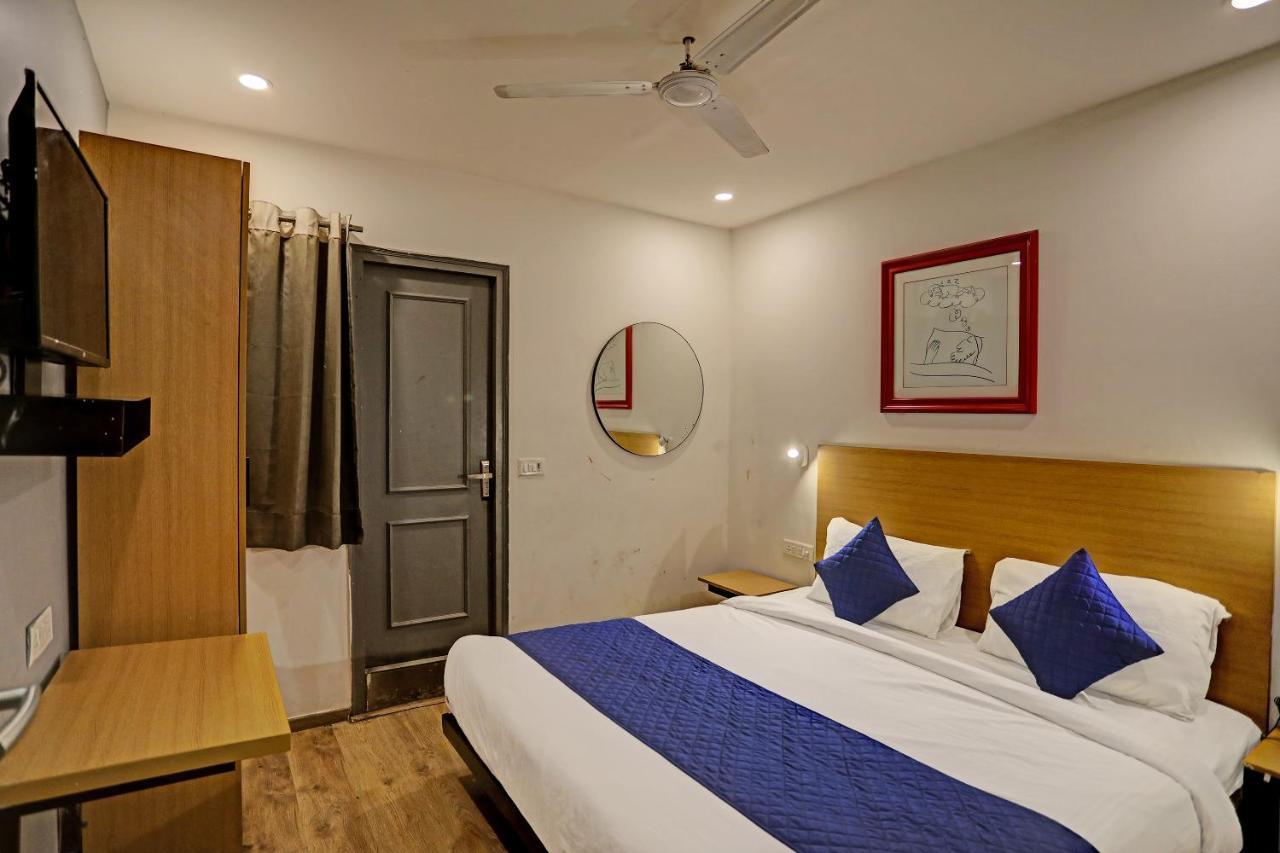 Hotel Admire Inn "Near Atal Chowk, Sector 15, Vasundhara" Ghaziabad Eksteriør billede
