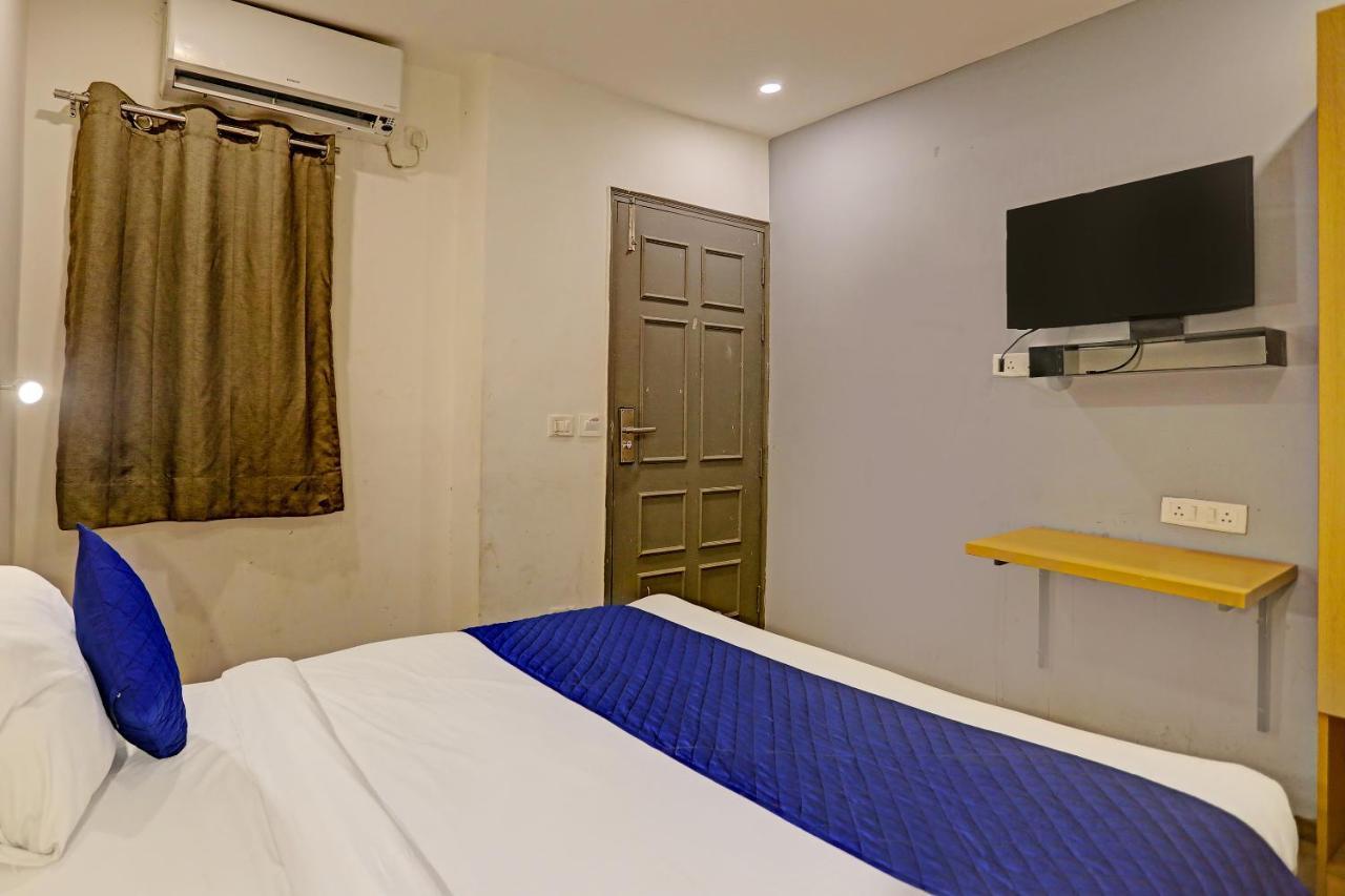 Hotel Admire Inn "Near Atal Chowk, Sector 15, Vasundhara" Ghaziabad Eksteriør billede